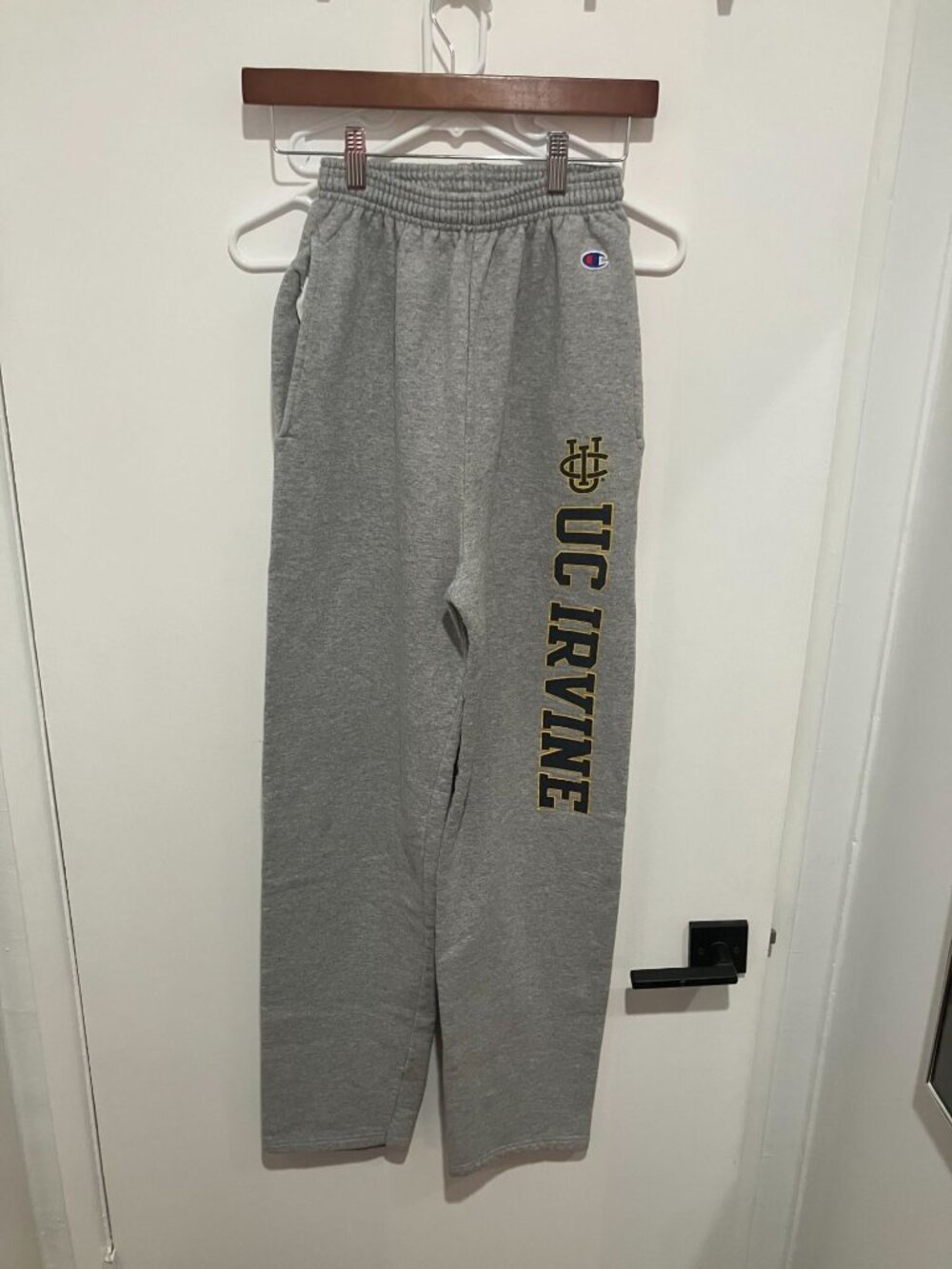 Champion UC Irvine Anteaters Sweatpants Unisex S Gray Open Bottom UCI College